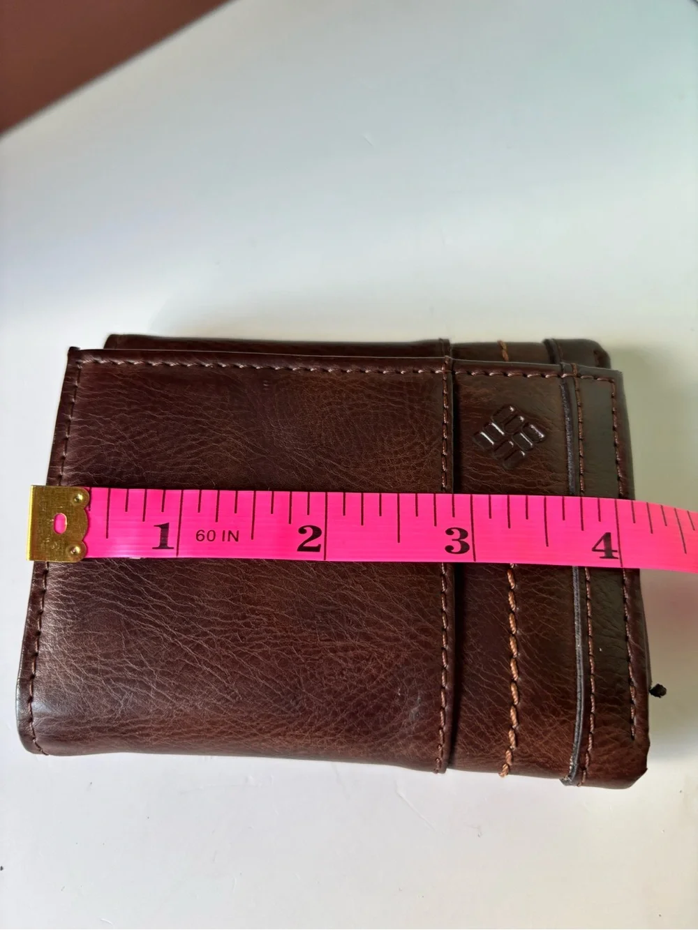 COLUMBIA Men’s Brown Leather Tri-Fold Wallet